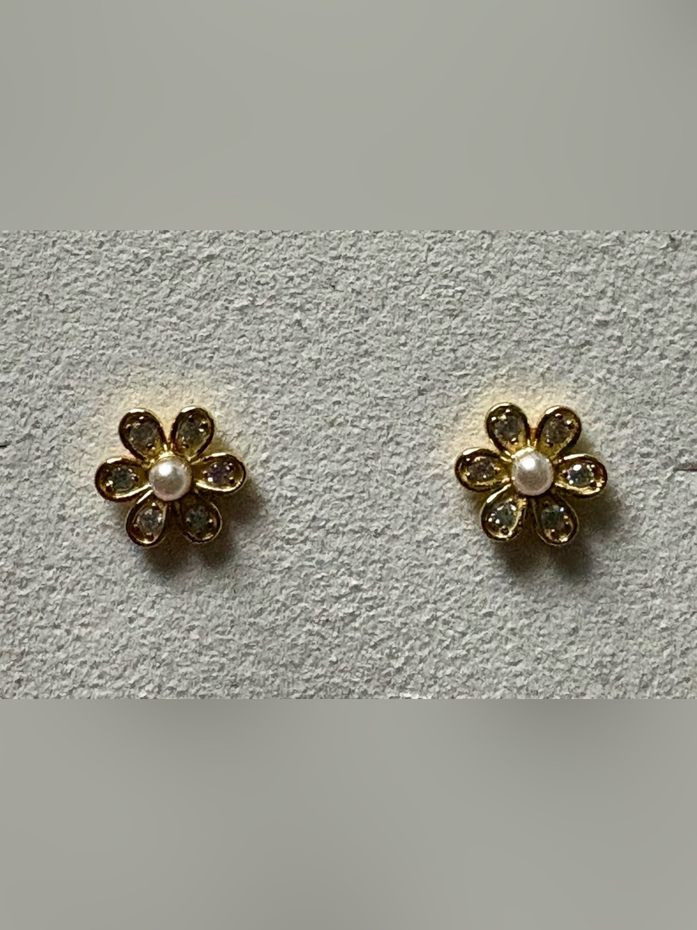 Gold Floral Pearl Center Stud Earrings - Women Jewelry